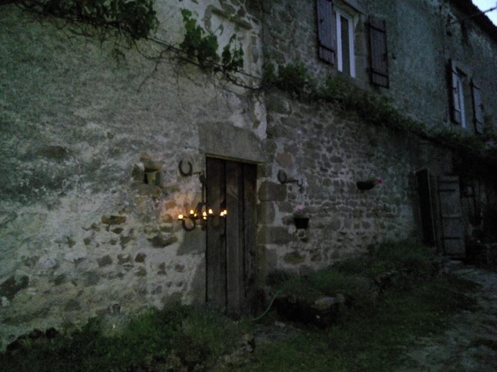 Les Forges De Planechaud Bed & Breakfast Saint-Priest-le-Betoux Bagian luar foto