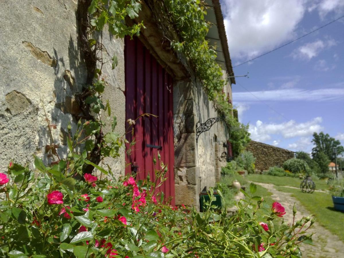 Les Forges De Planechaud Bed & Breakfast Saint-Priest-le-Betoux Bagian luar foto